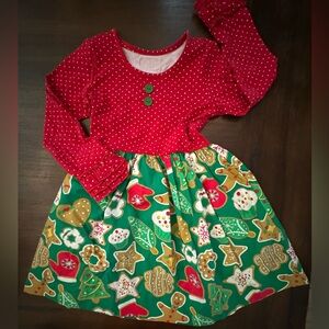 Beautiful little girls Eleanor Rose holiday dress. Never worn.